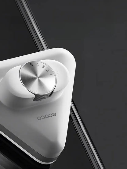 Adjustable magnetic window cleaner